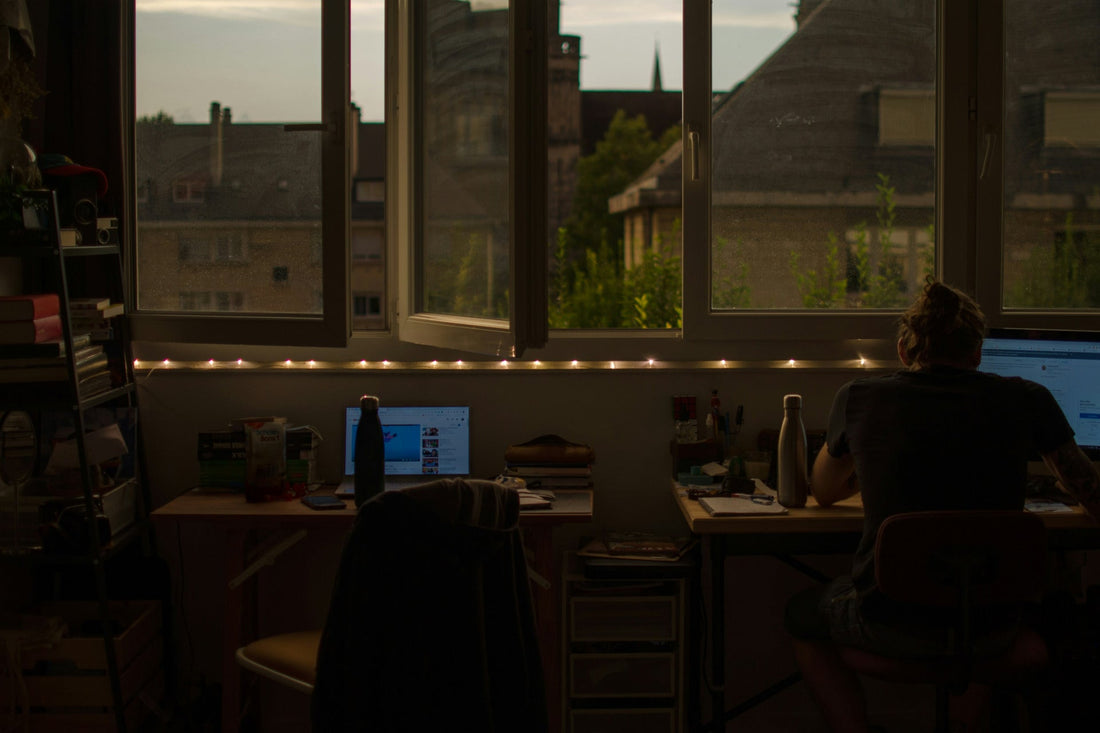 Creating a Cozy Home Office: Décor Tips That Boost Productivity