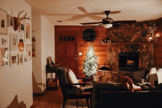 How to Create a Cozy Home for the Holidays with Simple Decor Touches
